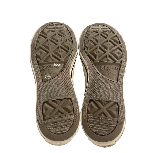 Converse All Star Women's  Size 7 Grey  Low-Top Sneakers shoes - Picture 8 of 8